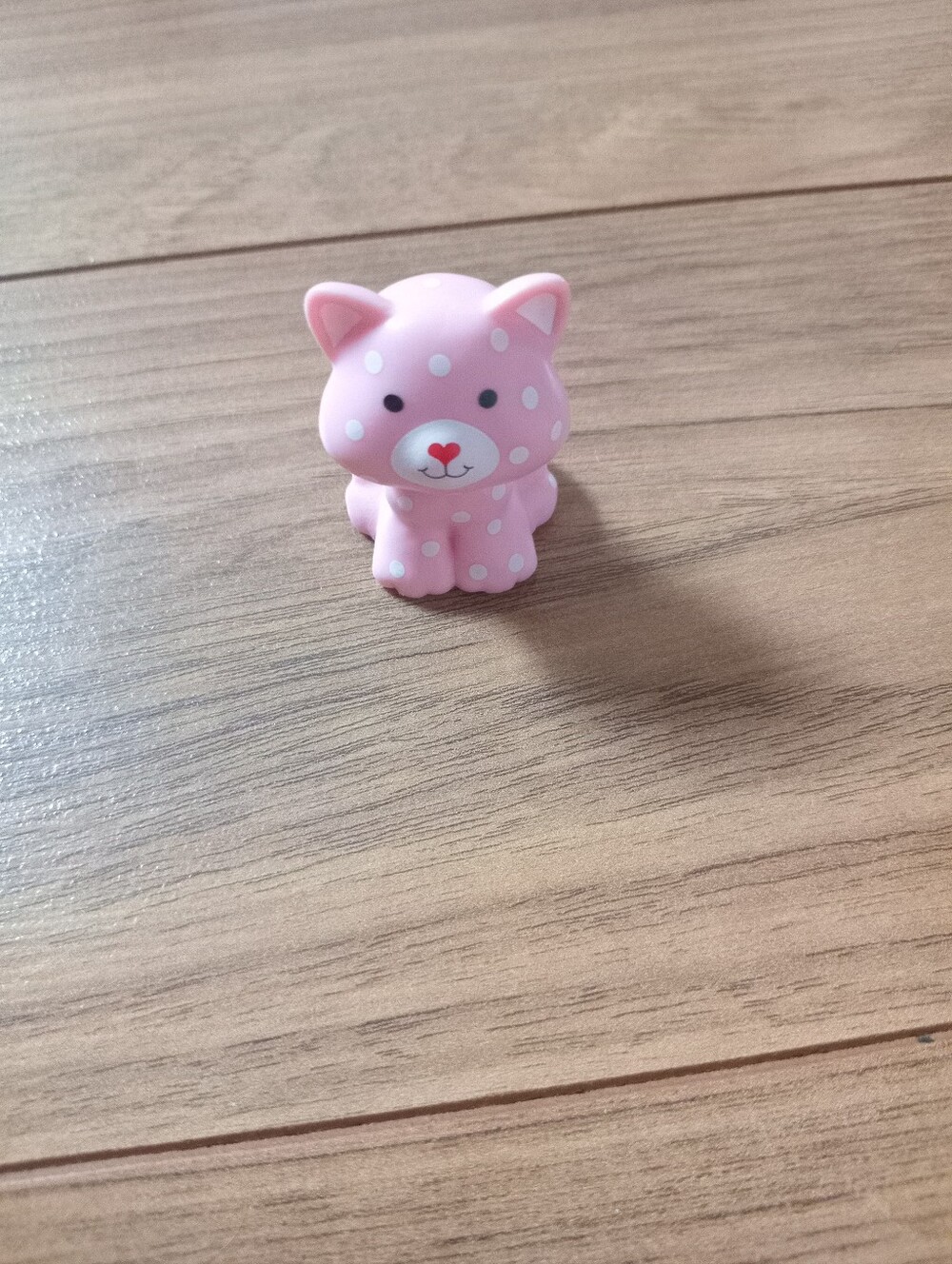 Strawberry Shortcake Cat Mini Figure